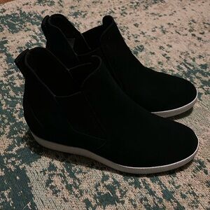 Sorel Out N About Sneakers Boots Size 9